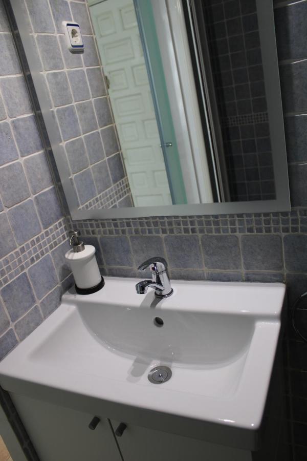 Apartamento Estudio Primera Línea De Mar Con Piscina Y Párking Platja d'Aro  Exterior foto
